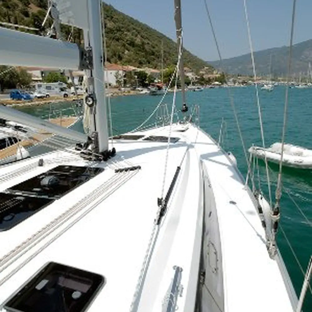 WHISKY FOXTROT 14