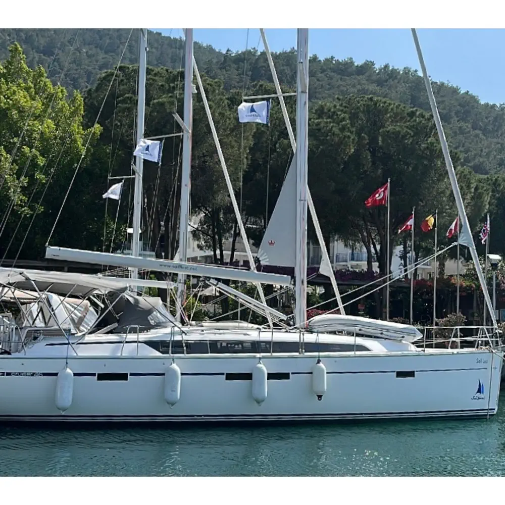 Sail Venus 12