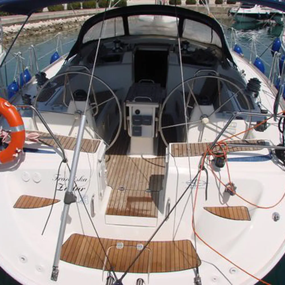 Franciska 25