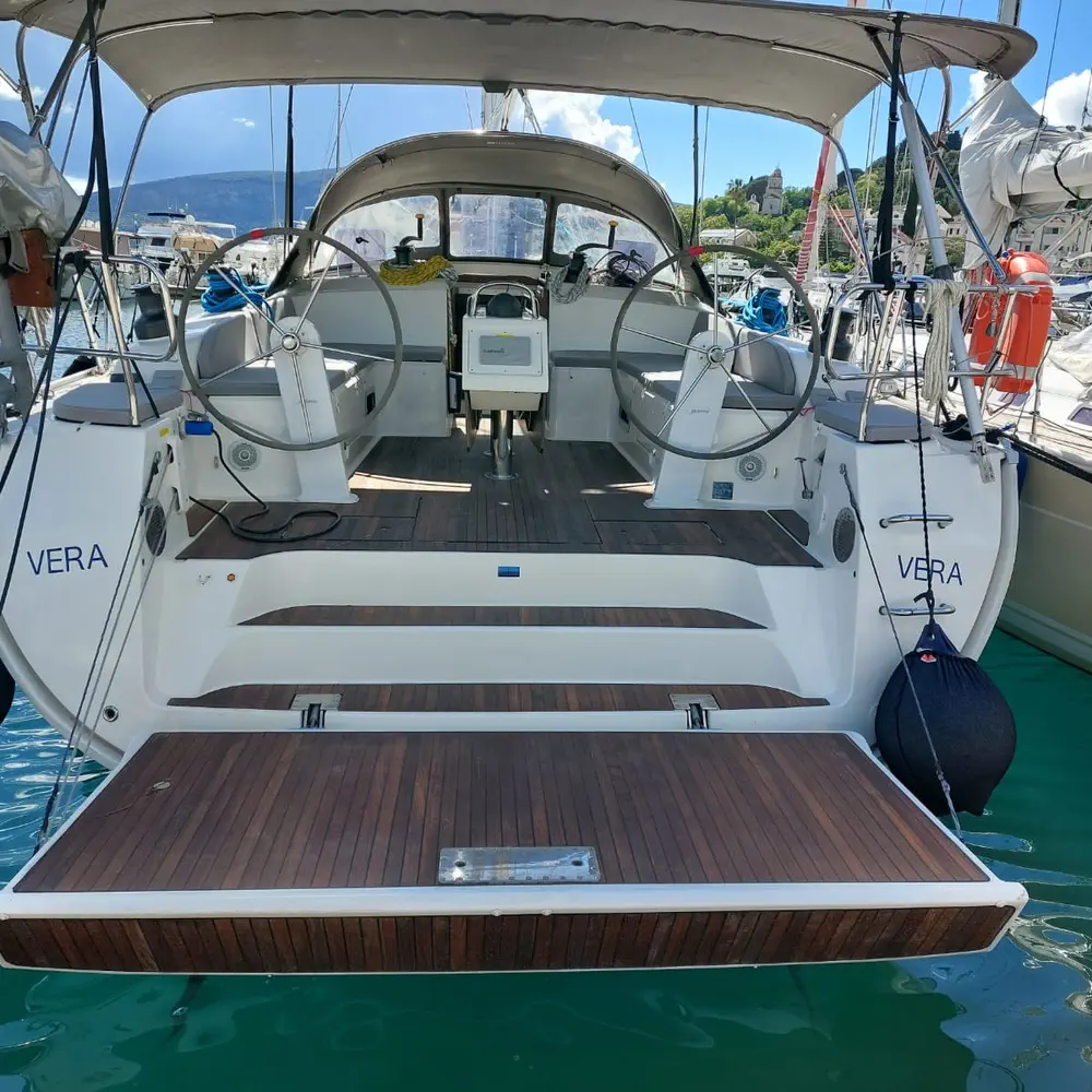 Vera 14