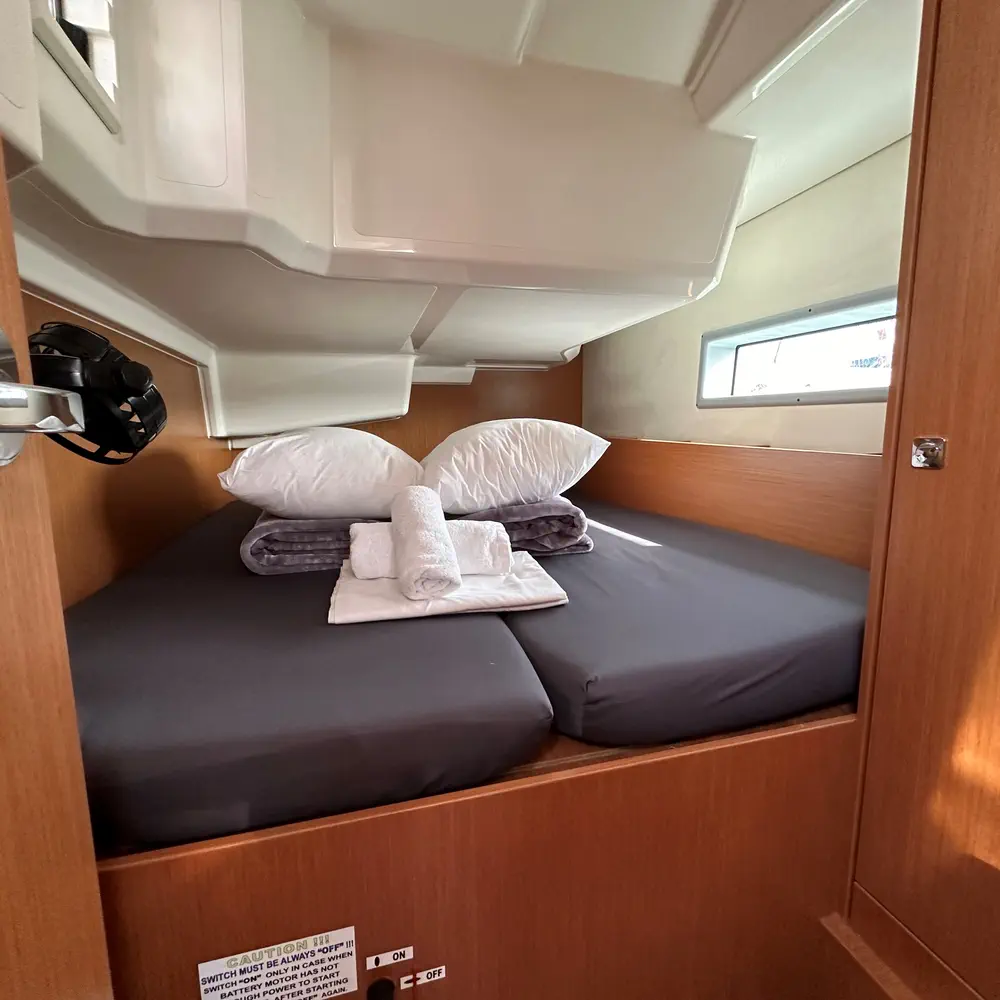 S/Y Sienna 5