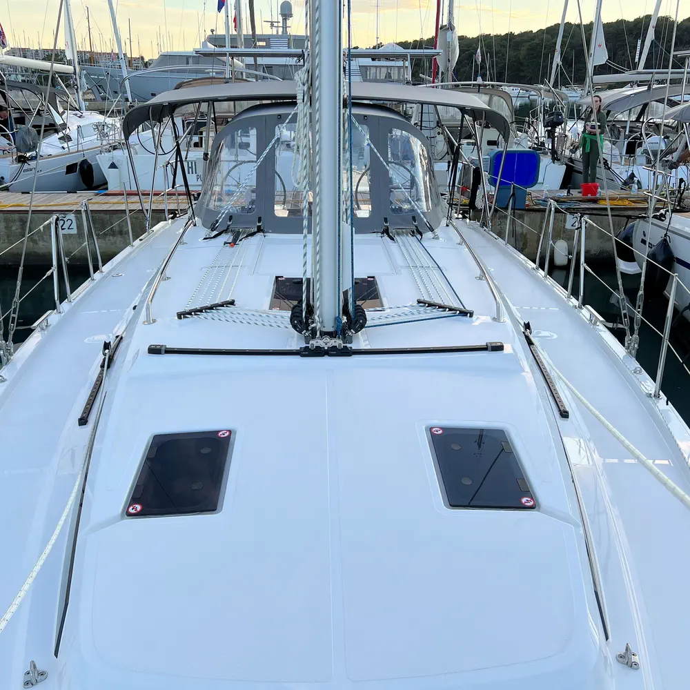 Mala Hana 1