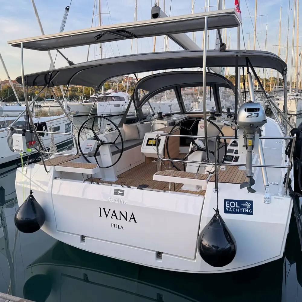 Ivana 16