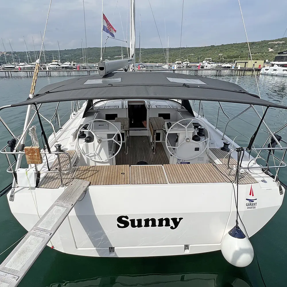 SUNNY 27