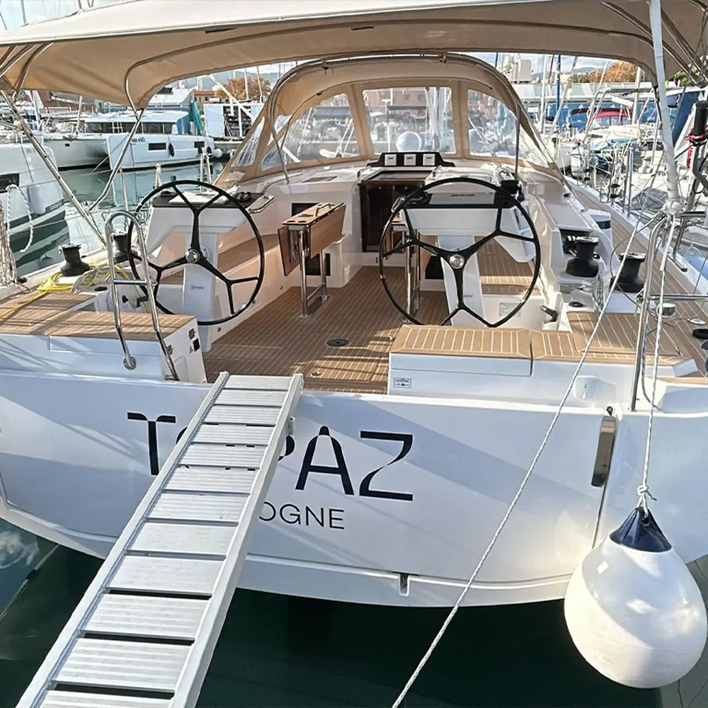 TOPAZ 12