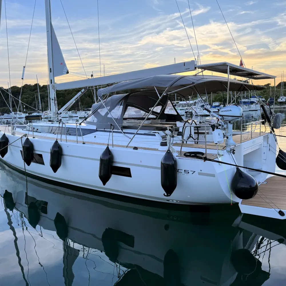 Mina 26
