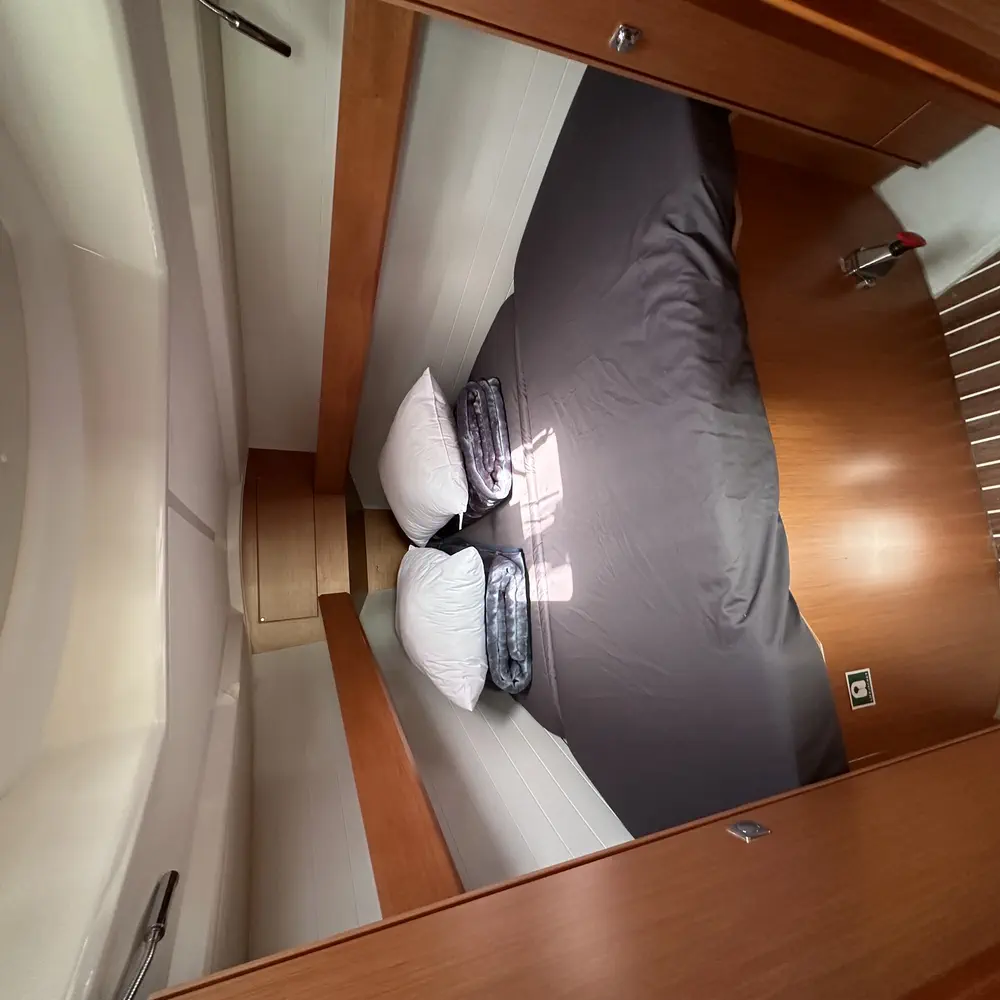 S/Y Eliza 9