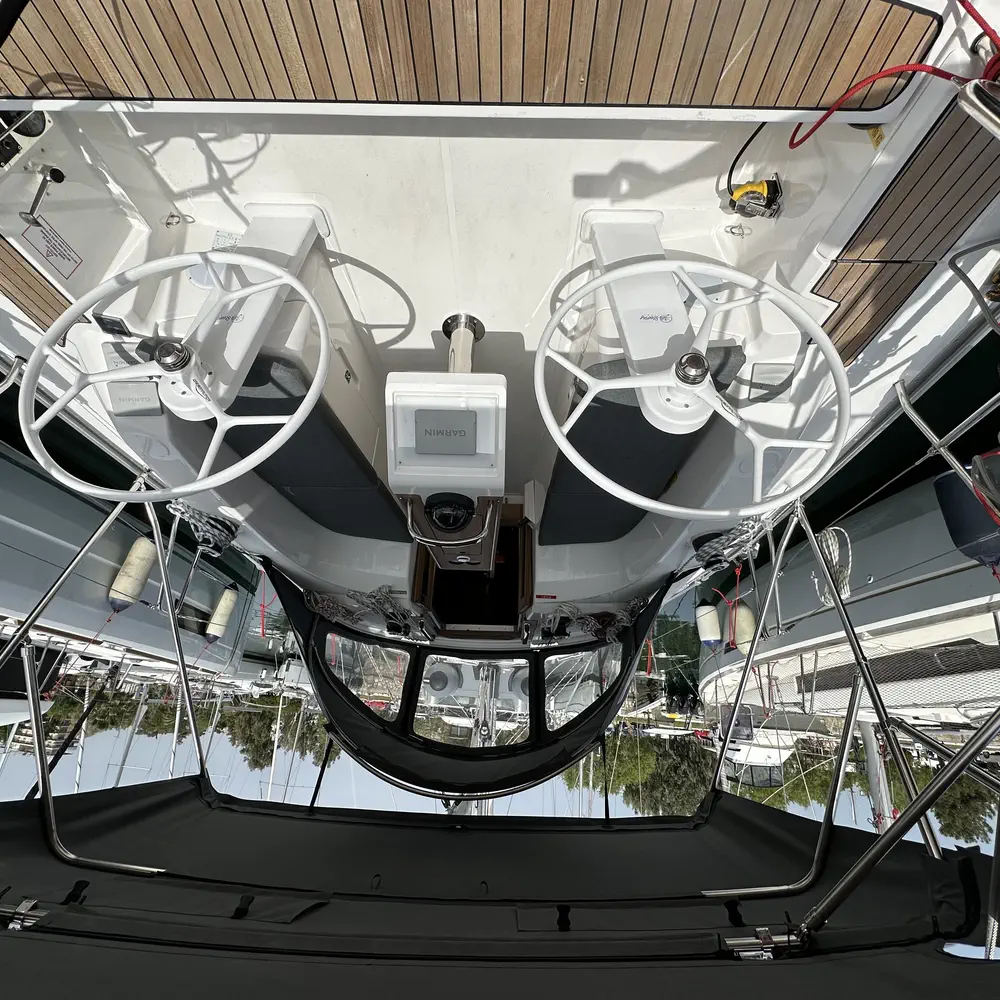 S/Y Eliza 18