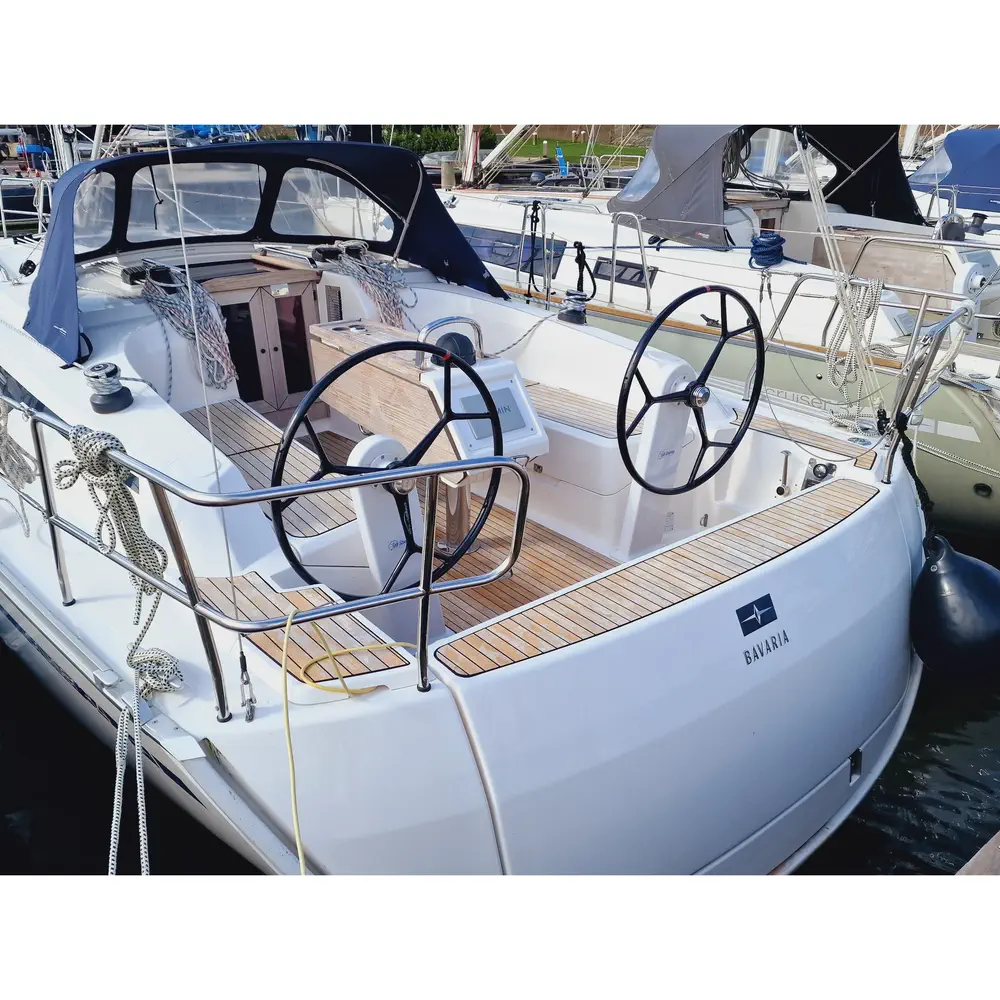 https://dsmkaagprkqin.cloudfront.net/images/bavaria-yachtbau/sail-boat/bavaria-cruiser-34/5918060723803128-1746640063516925772--1000x1000.webp