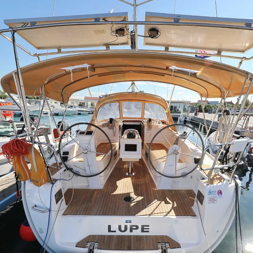 Lupe 48