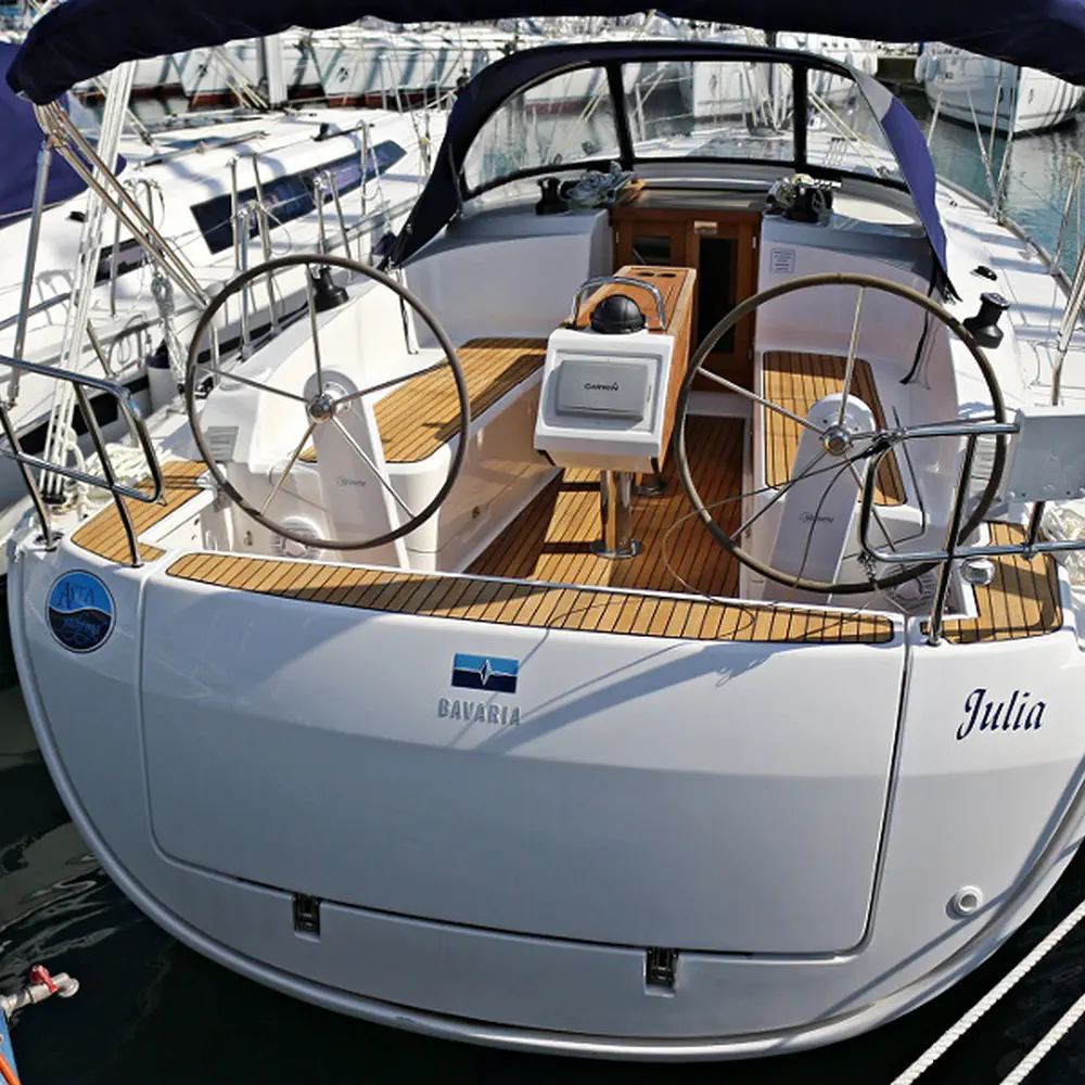 JULIA 8