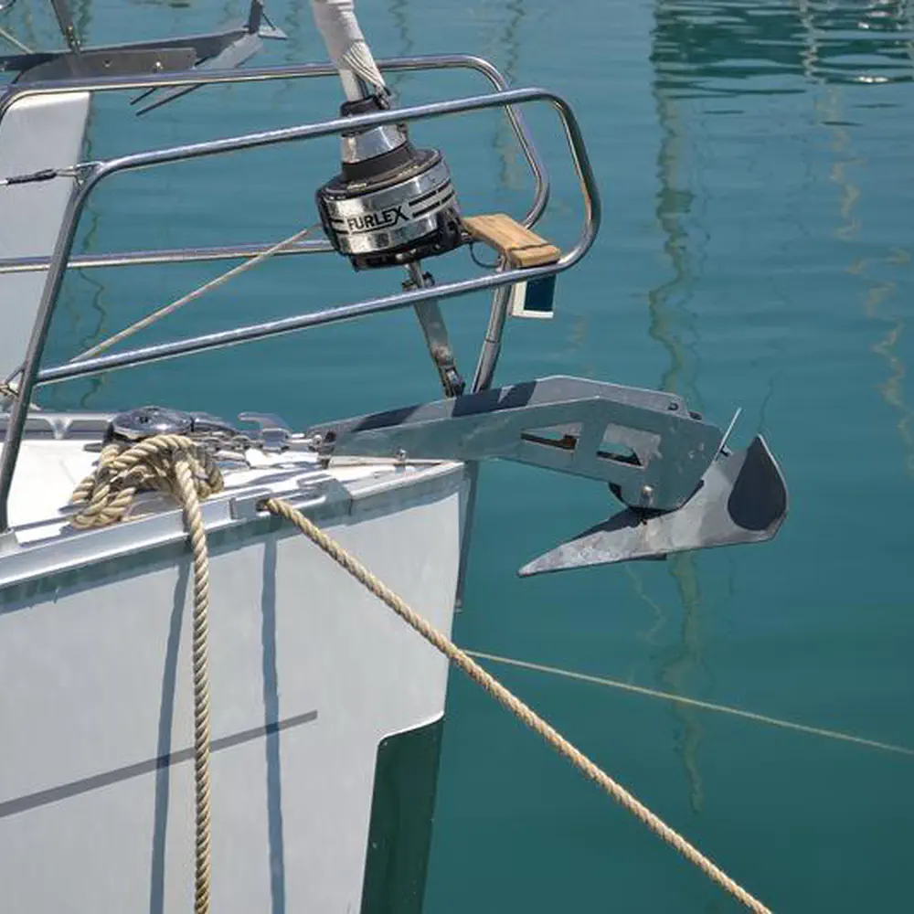 Manta 13