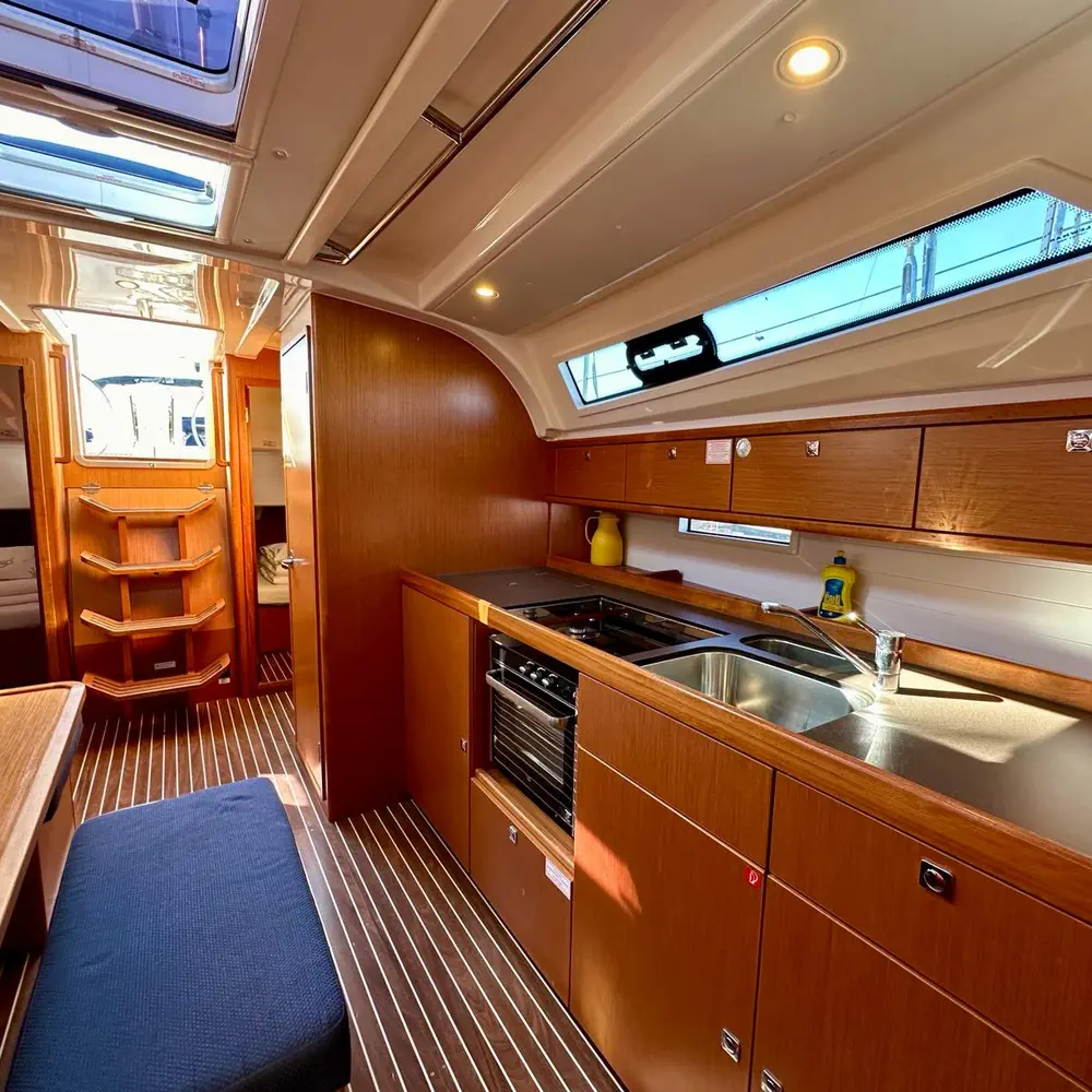 Sapphire 10