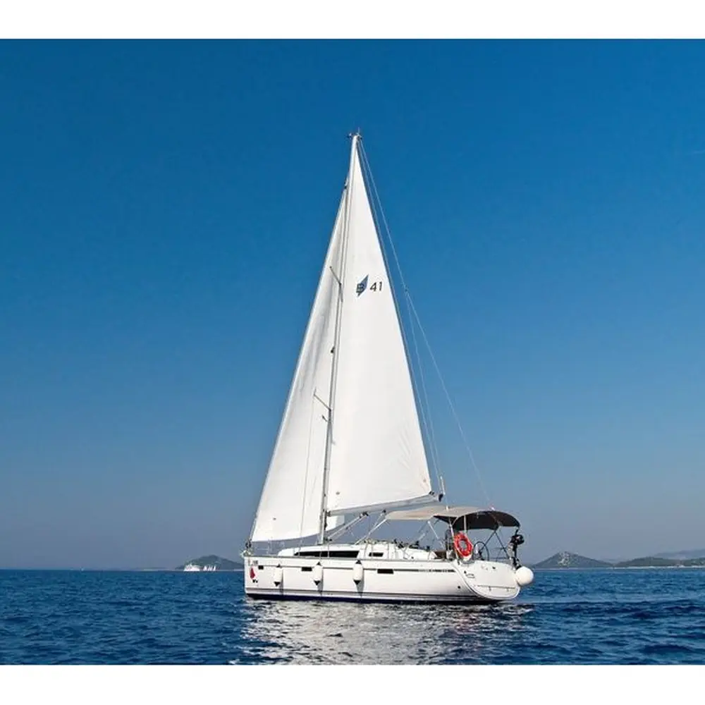 https://dsmkaagprkqin.cloudfront.net/images/bavaria-yachtbau/sail-boat/bavaria-cruiser-41/3860250314600421-1746636467908685256-mh-68-1000x1000.webp