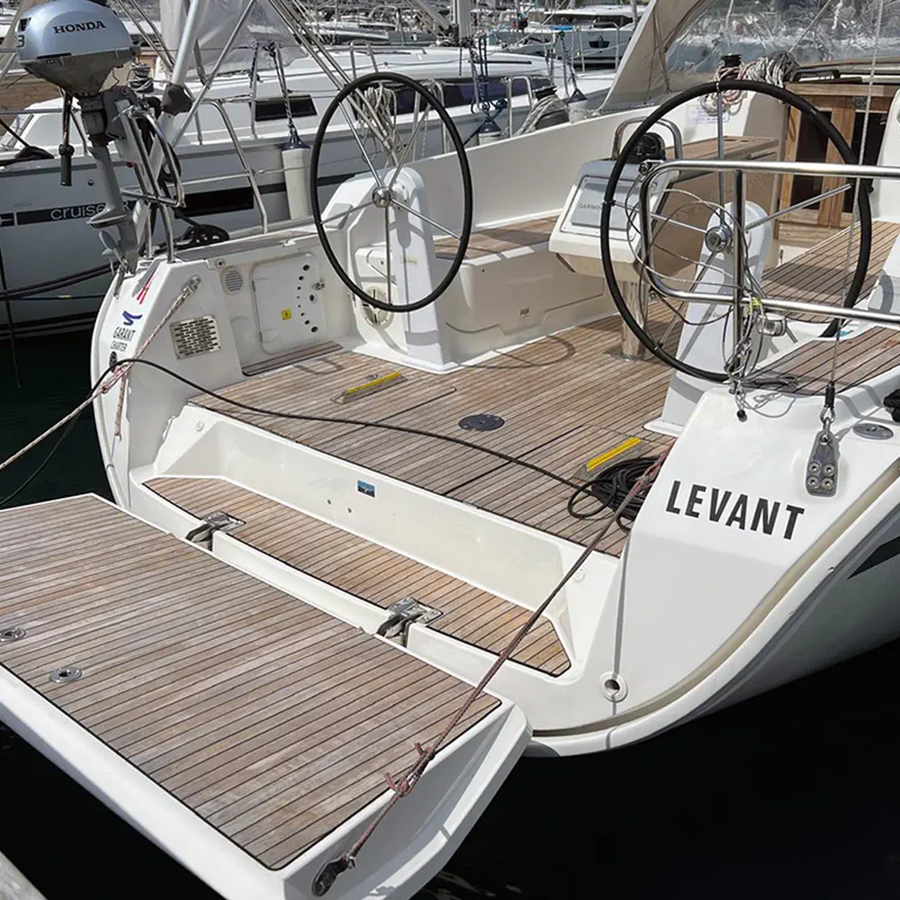 LEVANT 23