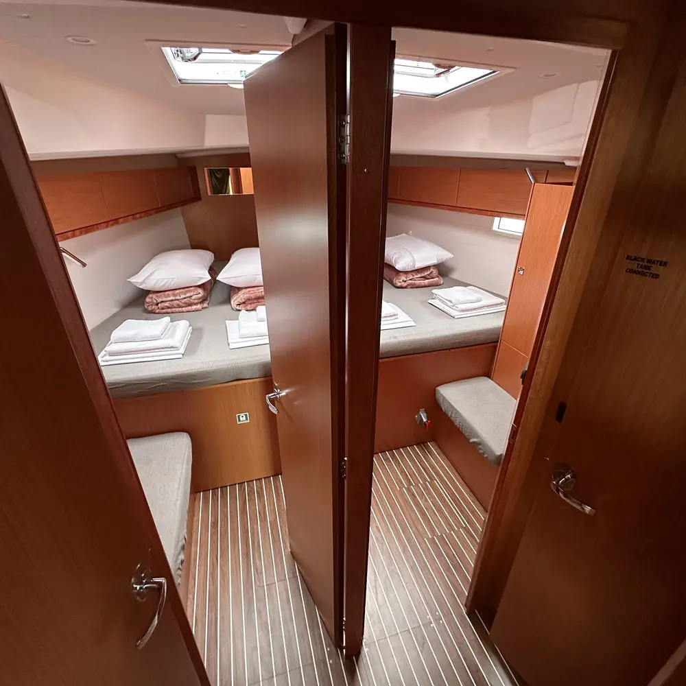 S/Y Semeli 4