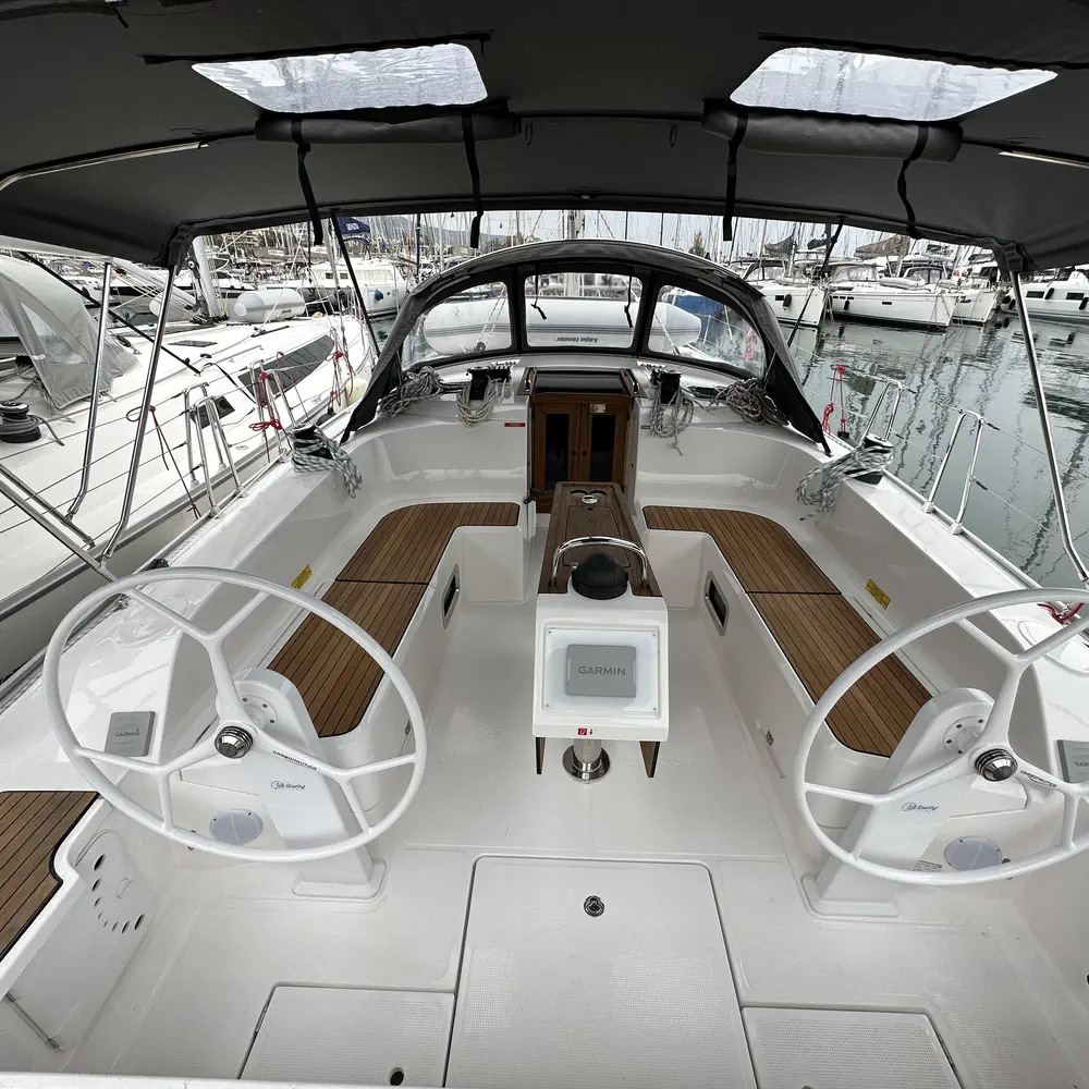 S/Y Nefeli 8
