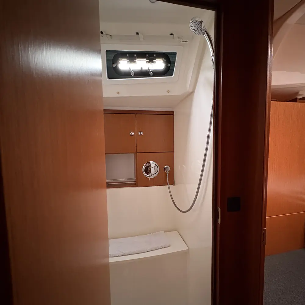Sail Betelgeuse 5