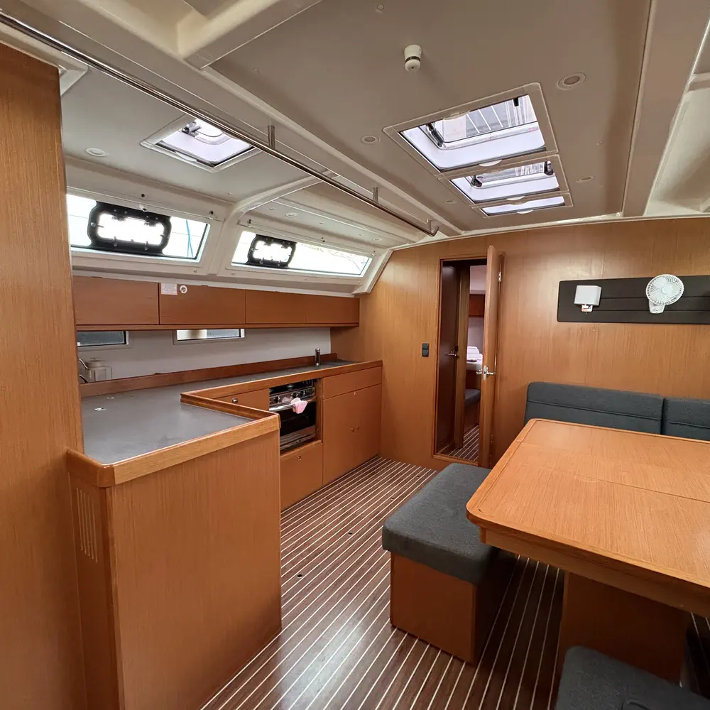 Sail Betelgeuse 12