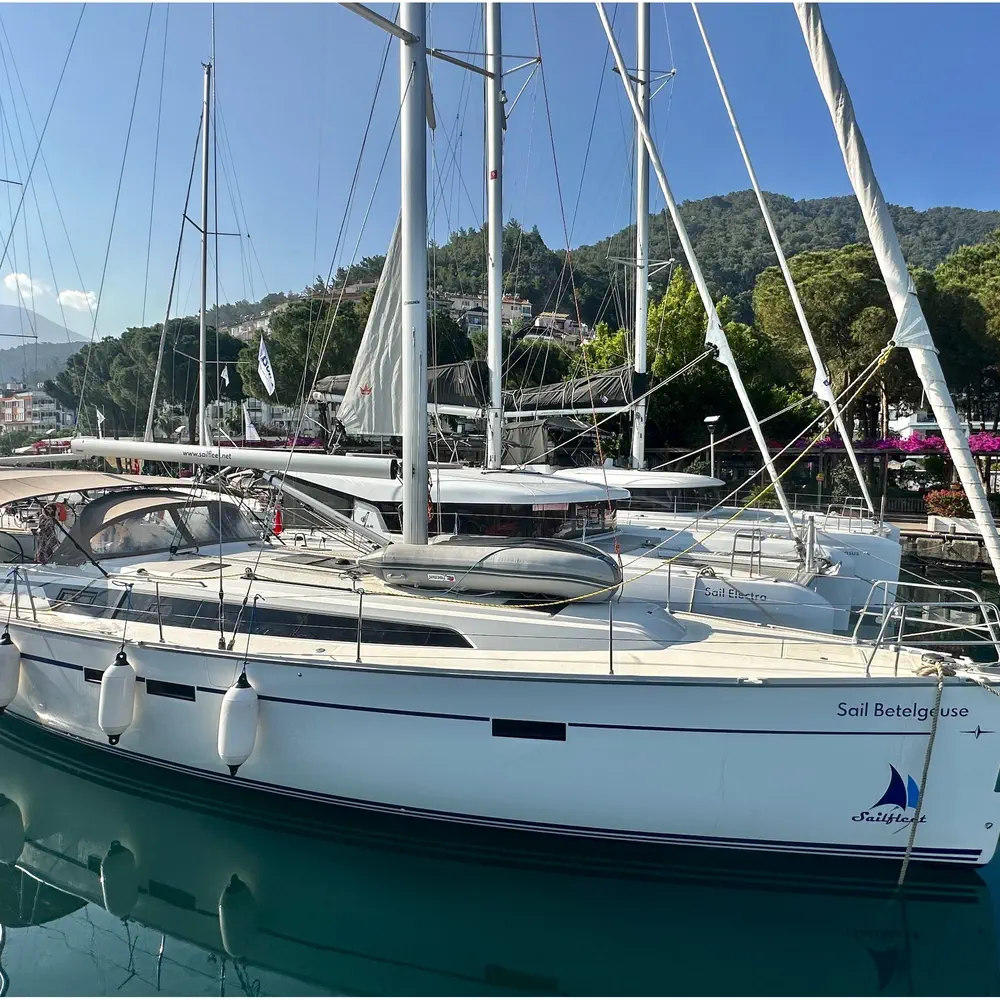 Sail Betelgeuse 18