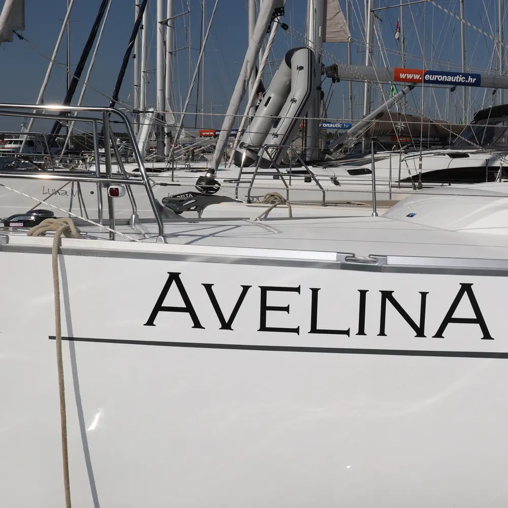 Avelina 2