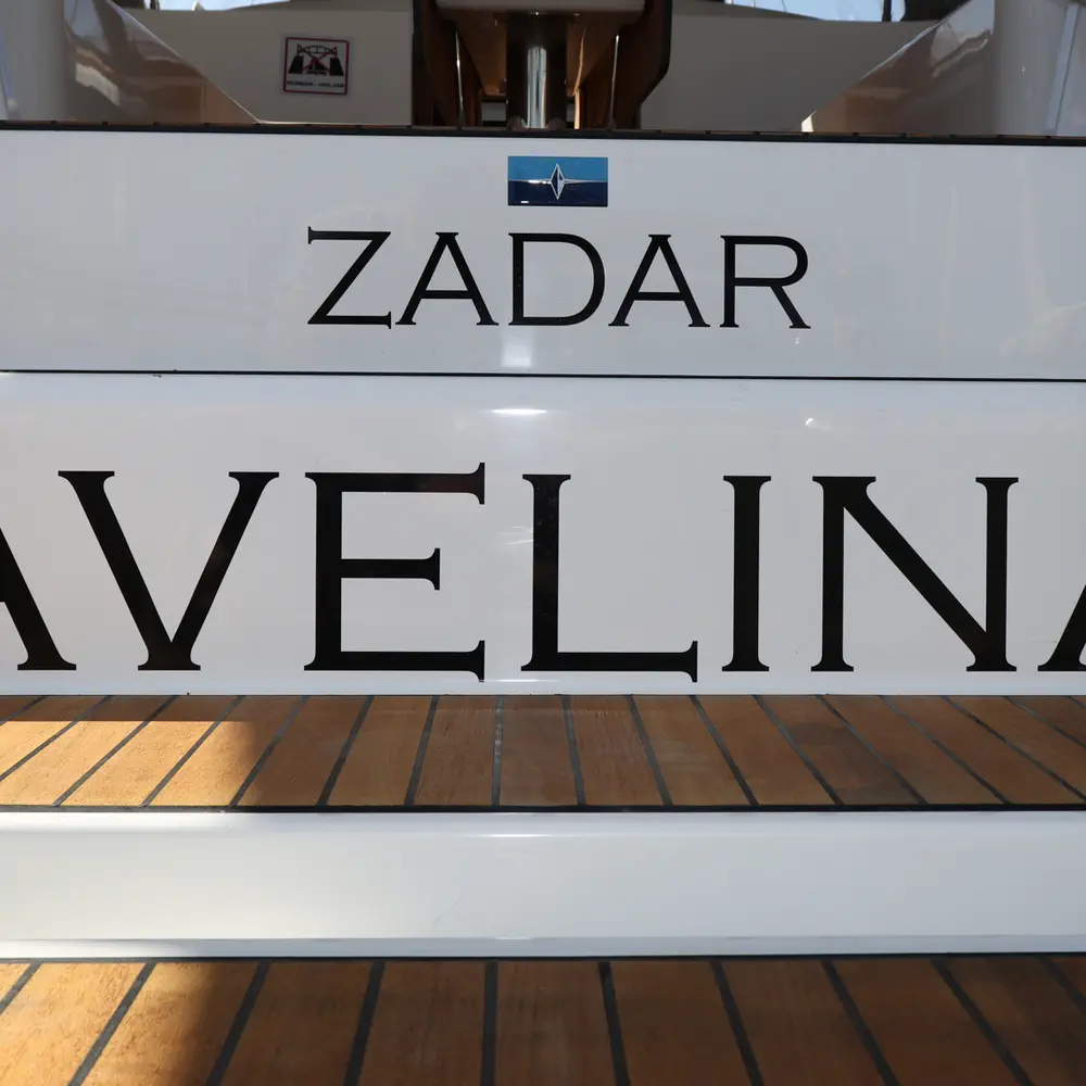 Avelina 30