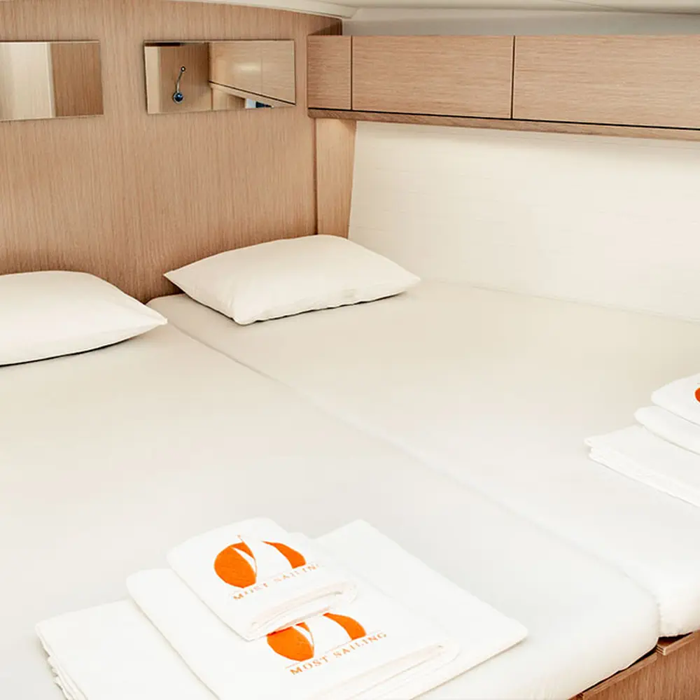 NAUTILUS ONE 8