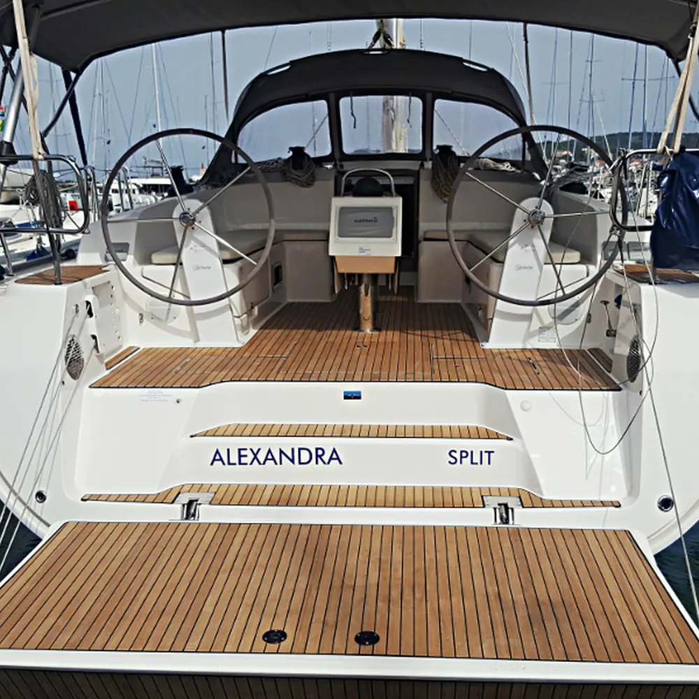 Alexandra 3