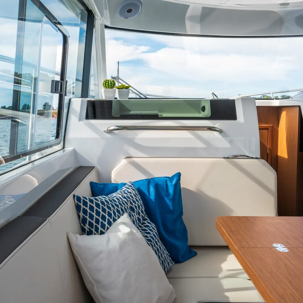 FALCON (Antares 11 coupe) 25
