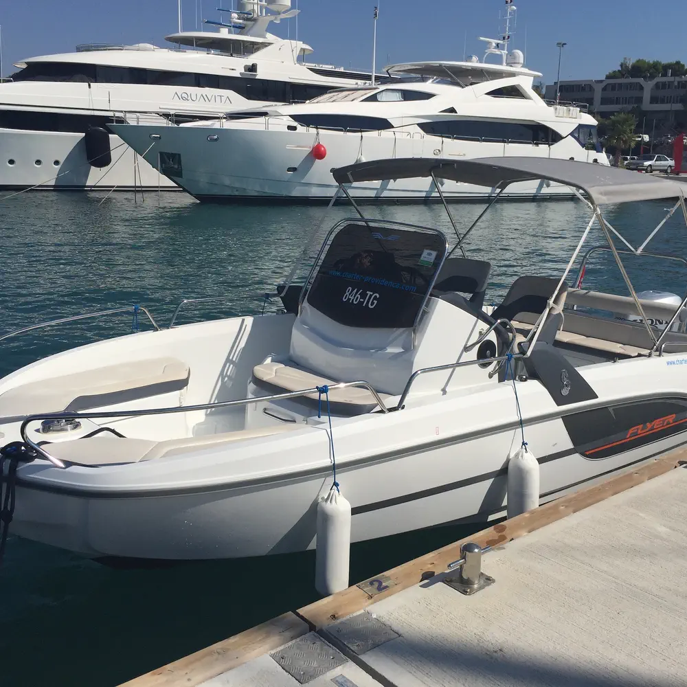 Beneteau Flyer 6 Space Deck 15