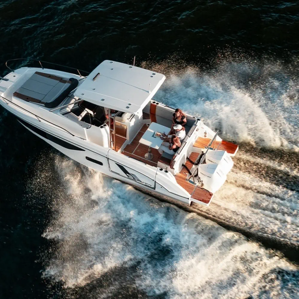 Beneteau 9 3
