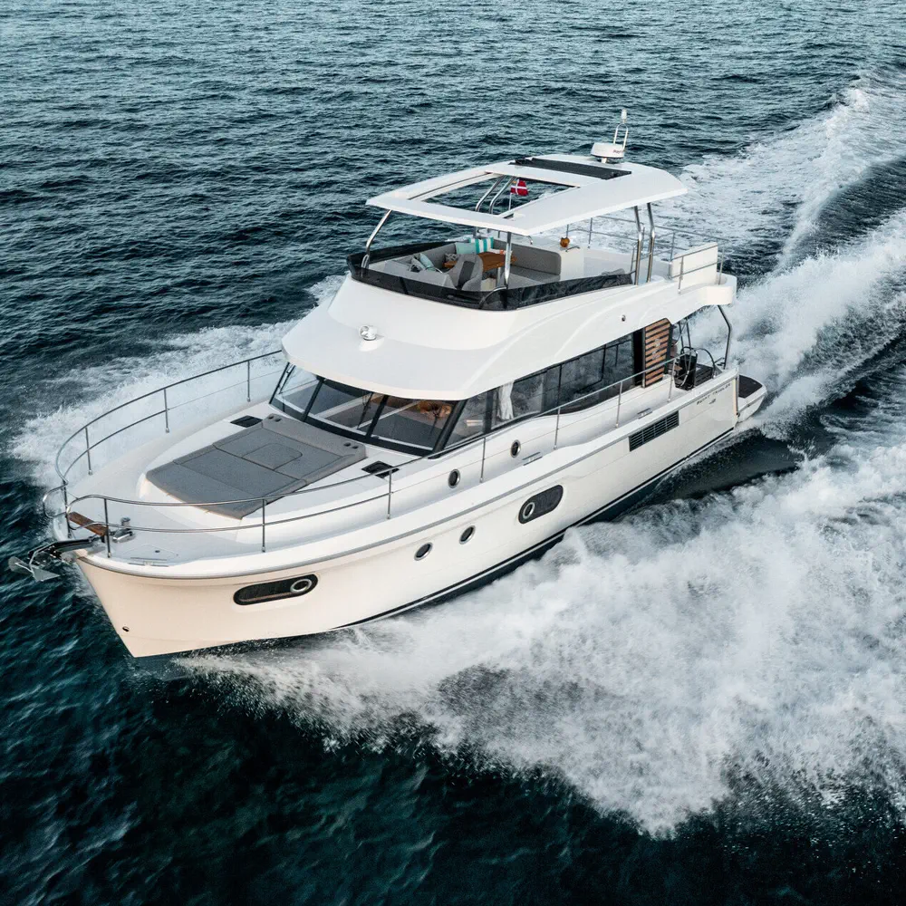 Main image of motor boat, Swift Trawler 48 ST48