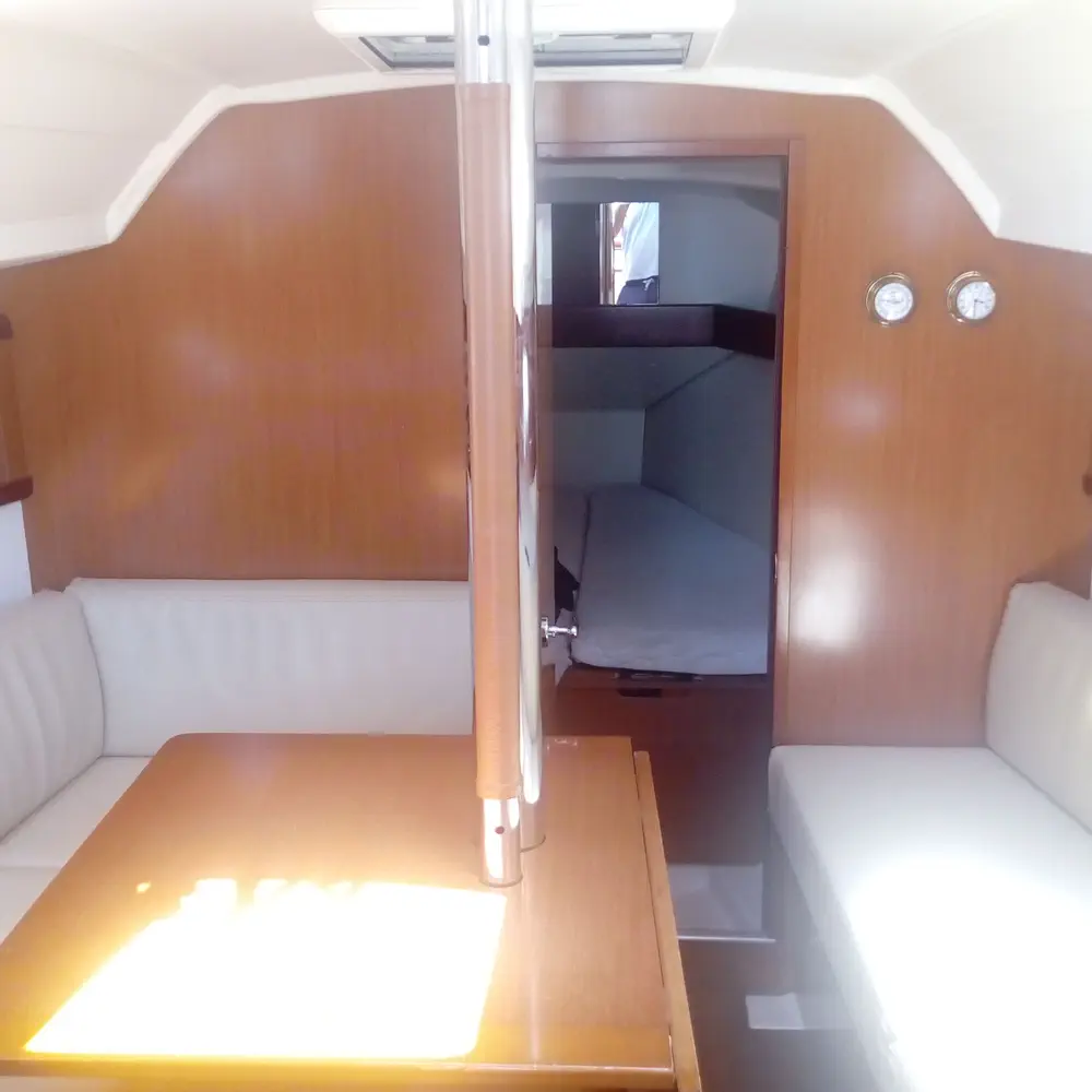 TRIZONIA  14