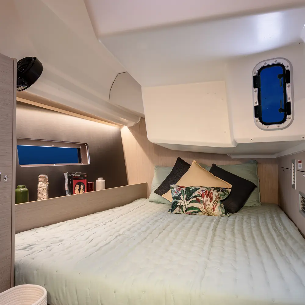 Sunsail 42 Premium 2