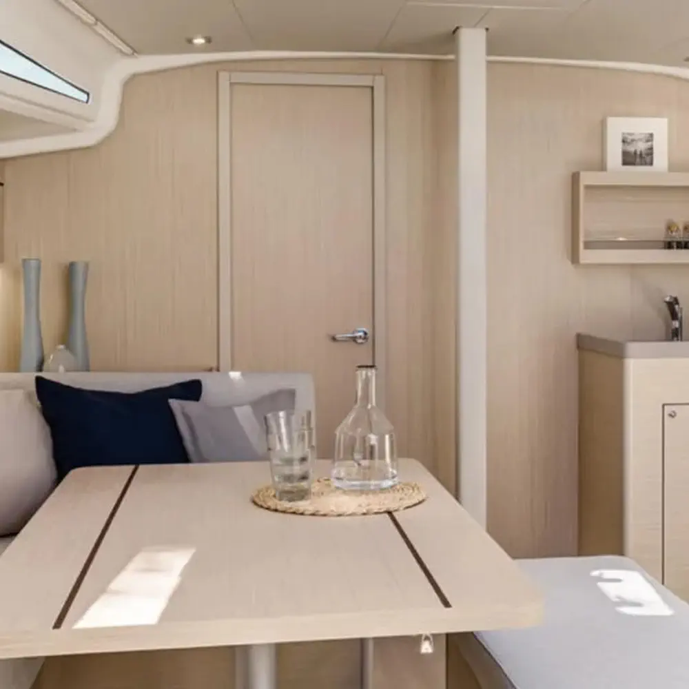 Moorings 42.3 Exclusive 1