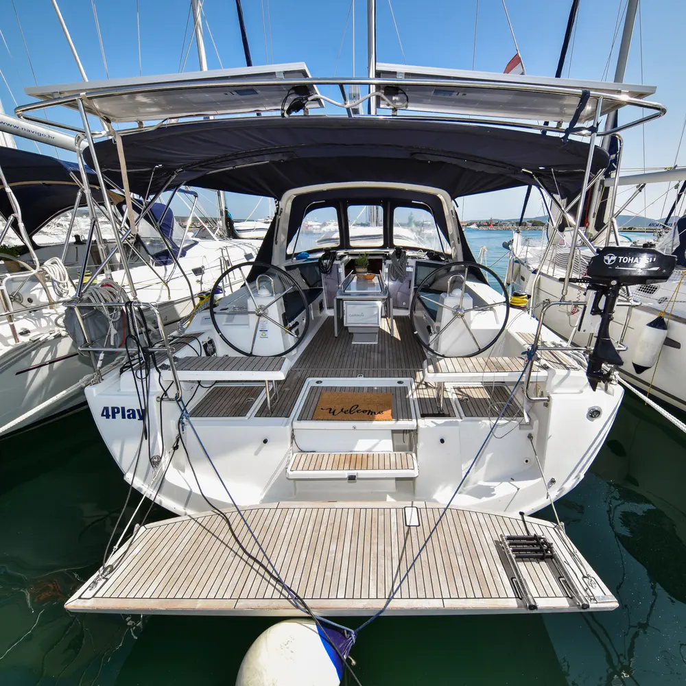 Main image of sail boat, Oceanis 41.1 4Play