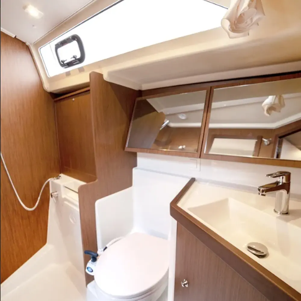 Sail Orion 17