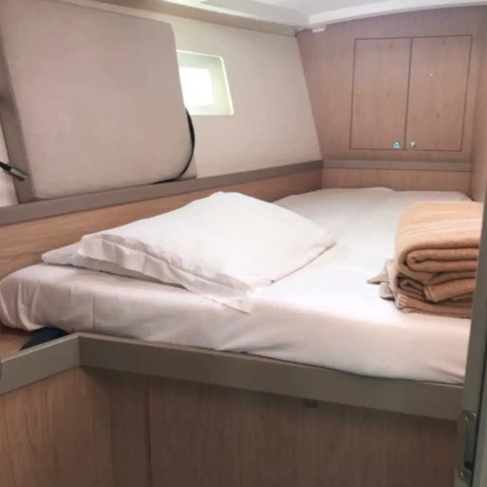 Alphard 5