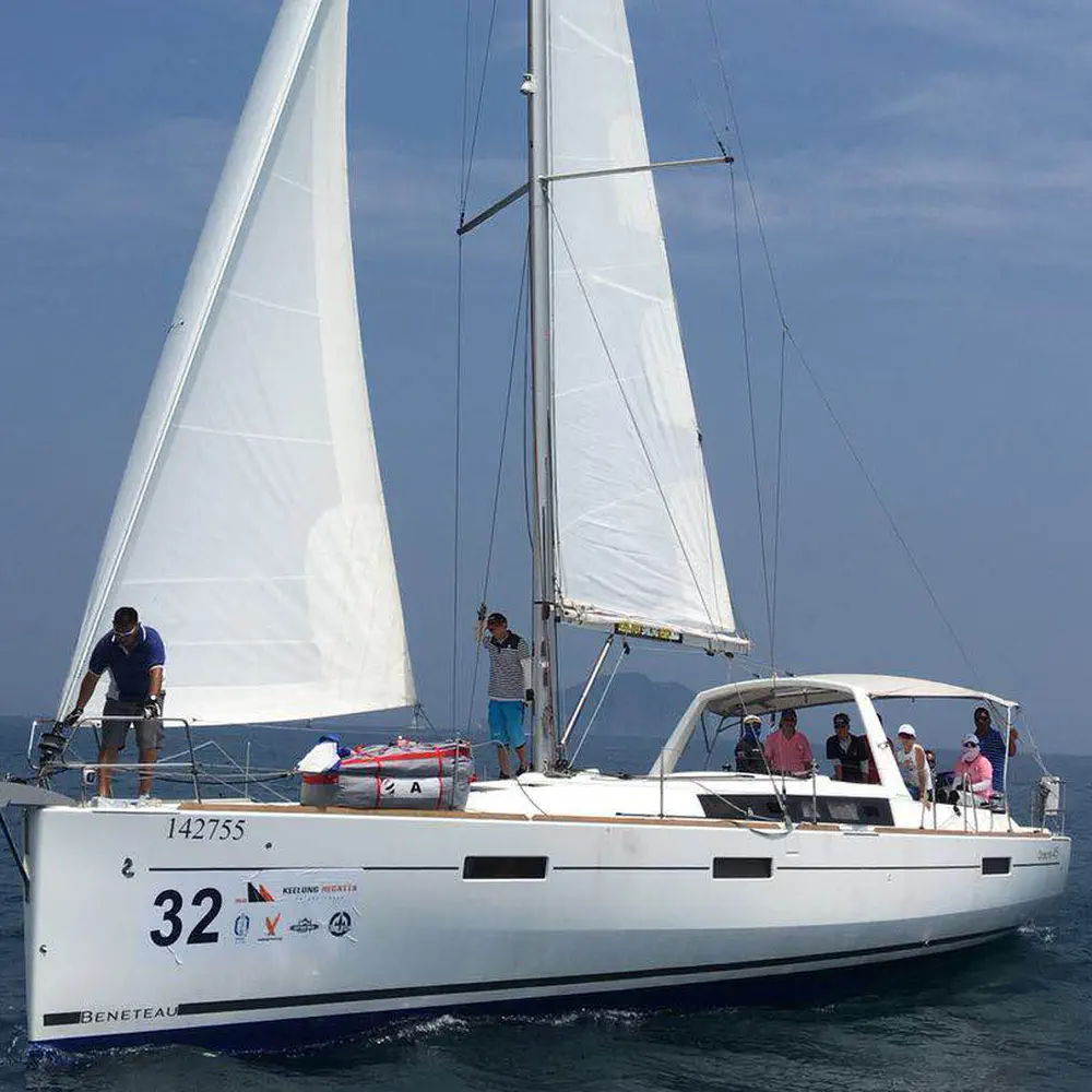 Main image of sail boat, Oceanis 45 Moonshine