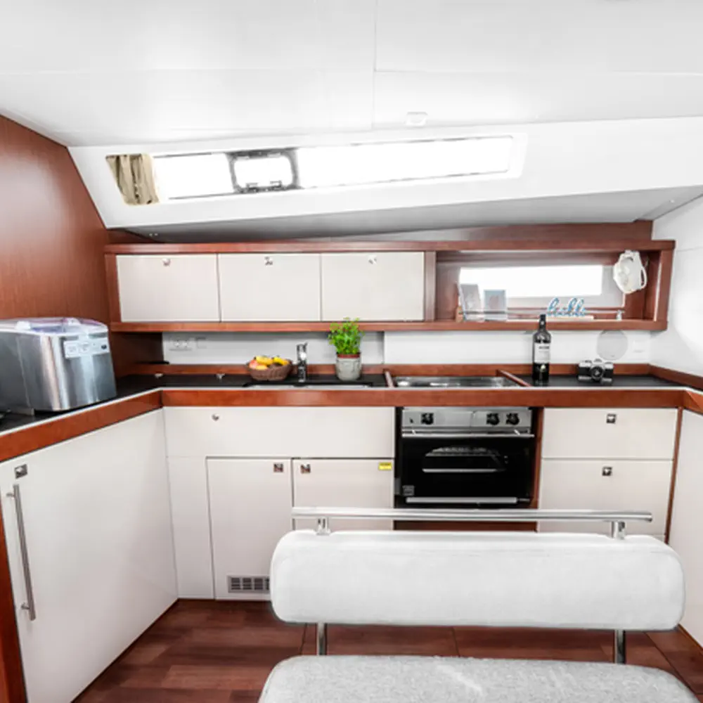 THEIA 25