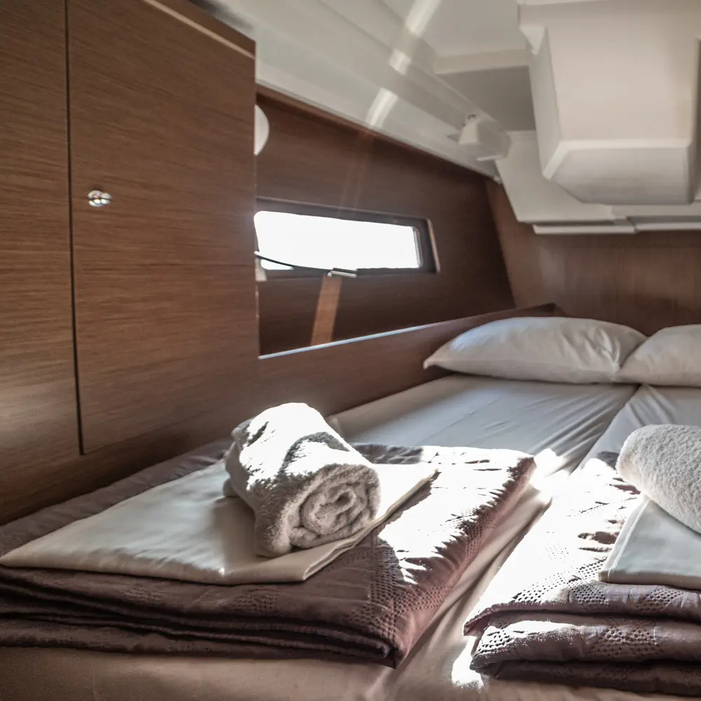 Oceanis46.1_1 8
