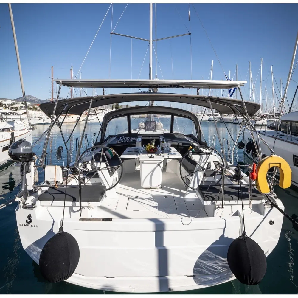 Oceanis46.1_1 12