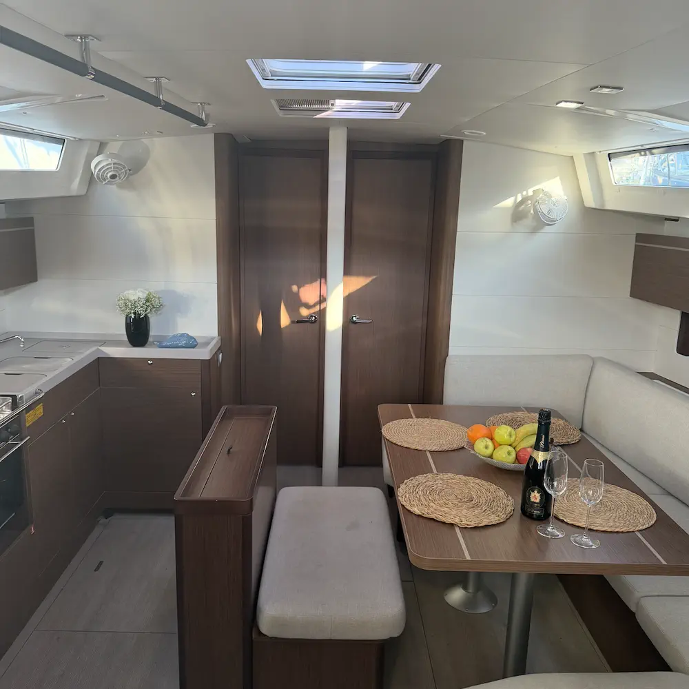 Athena 4 10