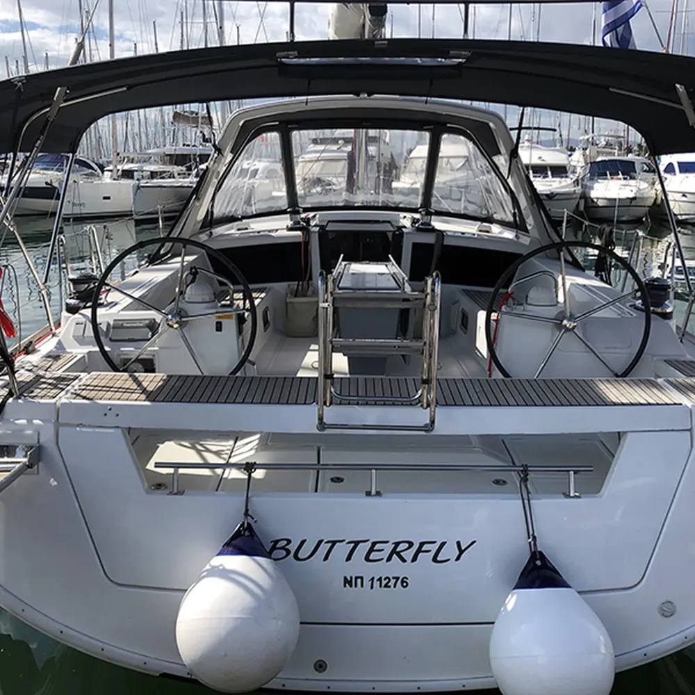 Butterfly (A/C - Generator - 12 pax) 3