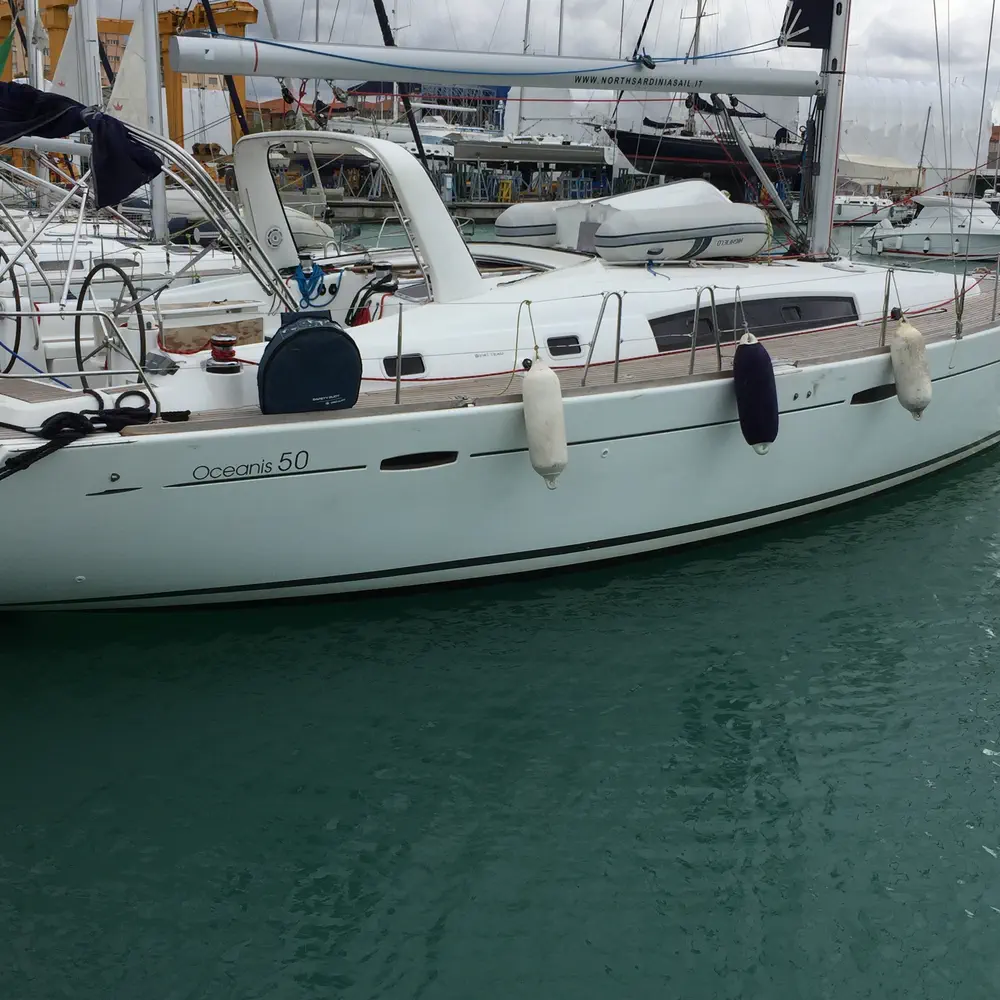 https://dsmkaagprkqin.cloudfront.net/images/beneteau/oceanis-50-family/sail-boat/4363630217700260-1746531115124595938-kochab-ii-1000x1000.webp