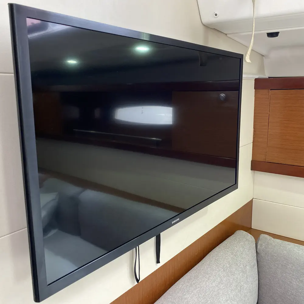 https://dsmkaagprkqin.cloudfront.net/images/beneteau/oceanis-50-family/sail-boat/5682424830000106934-valhalla-1000x1000.webp