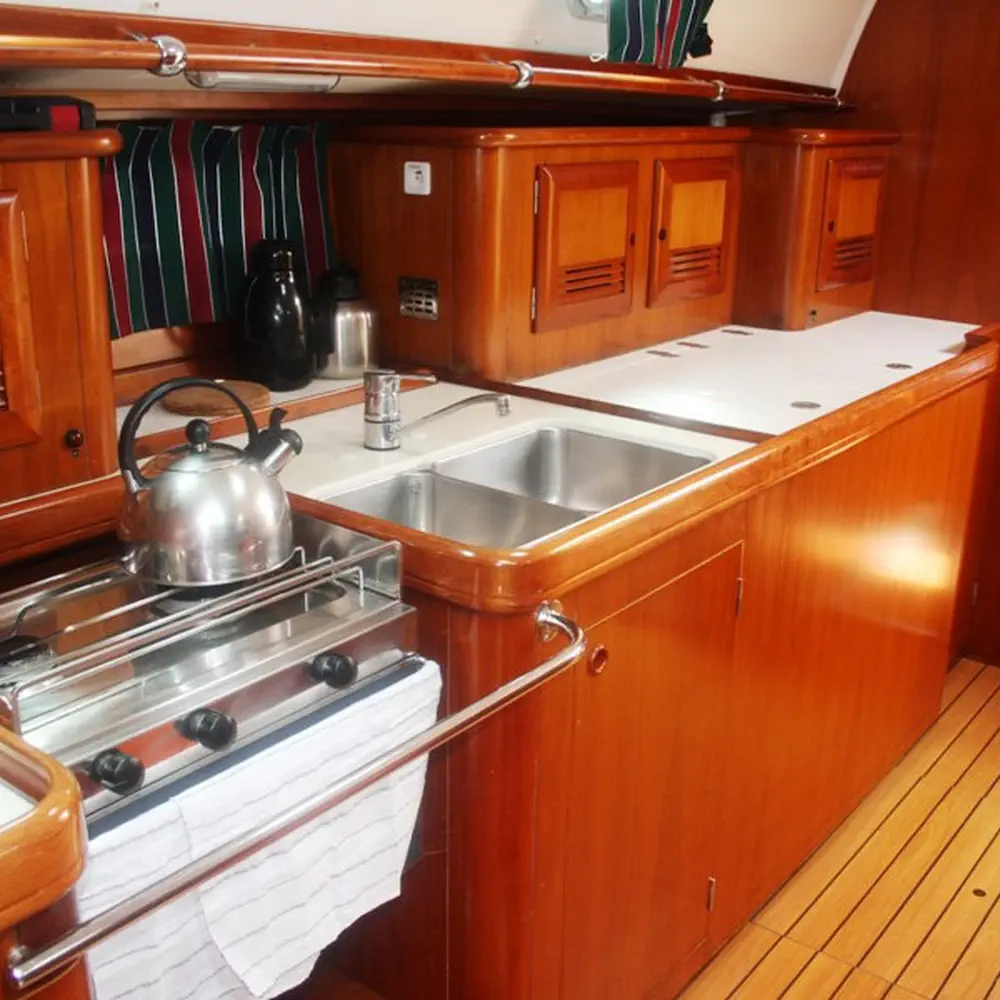 Viktoria II 8