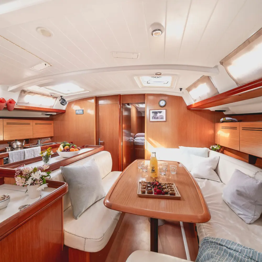 Zorba Cabin 2 17