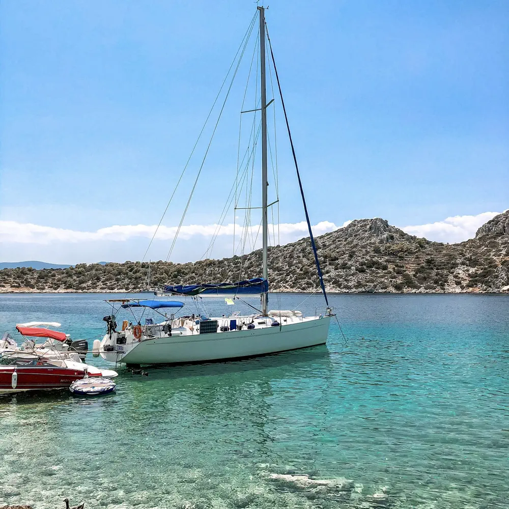 Zorba Cabin 3 11