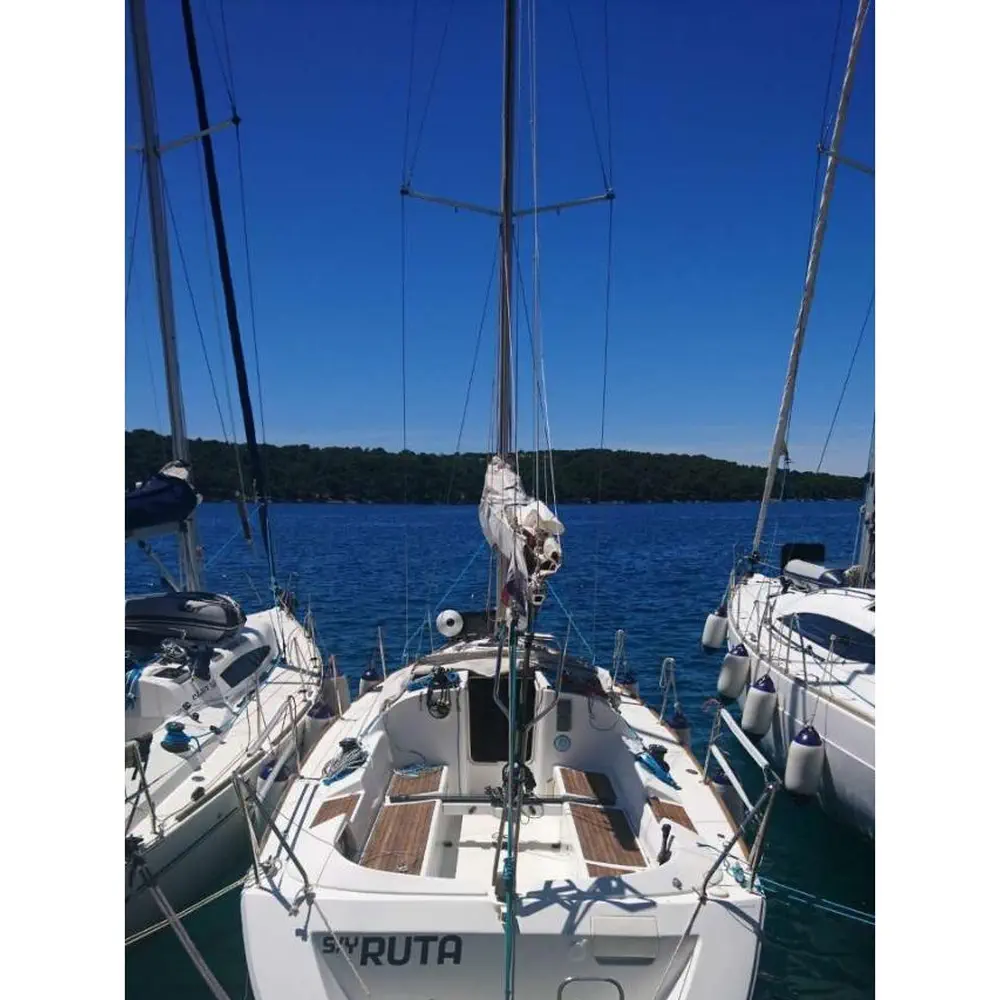 https://dsmkaagprkqin.cloudfront.net/images/beneteau/sail-boat/first-31-7/6099800271100317-1746554304457437522-ruta-1000x1000.webp
